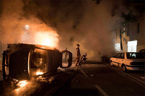 Noche de disturbios en Nantes tras la muerte de un joven